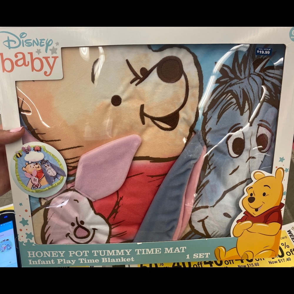 Infant blanket with toys